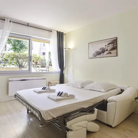 Modern 3 Stars Flat 5 Min From Biarritzs Welkeys Appartement Biarritz
